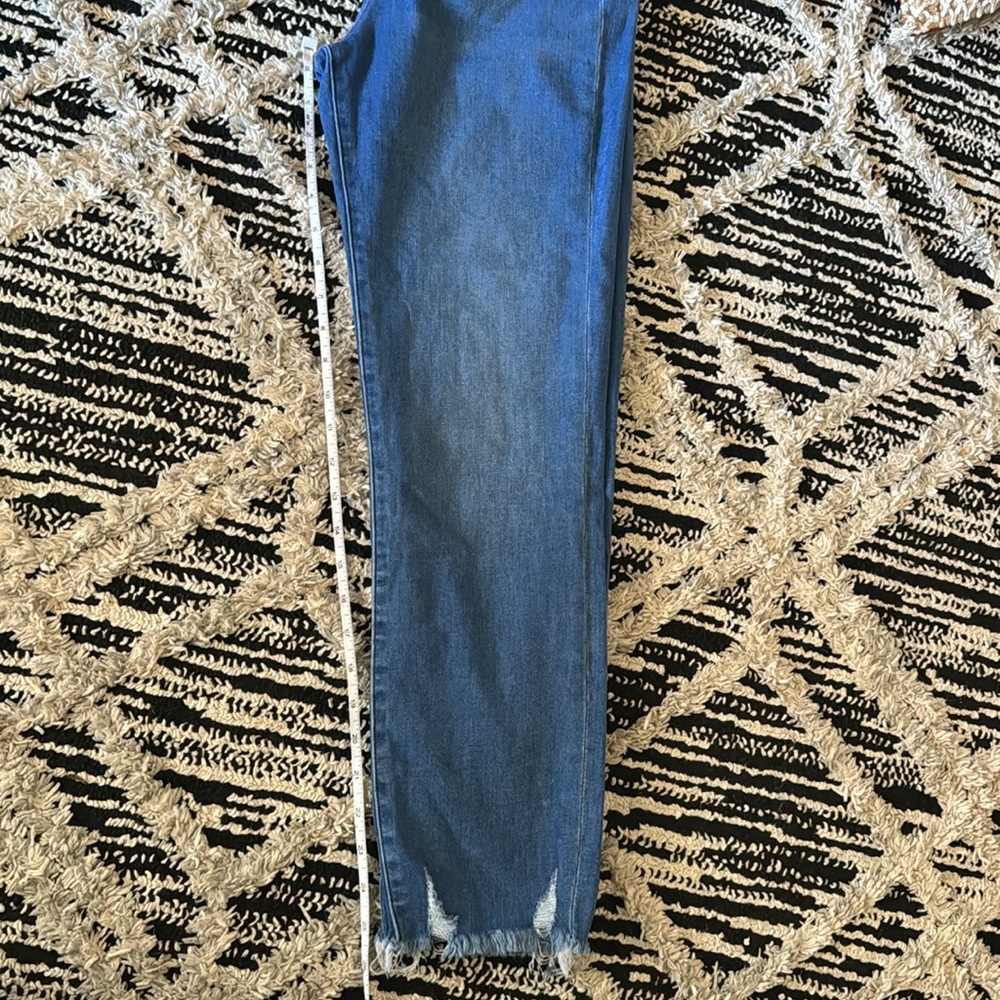 Express Super High Rise Slim Leg Jean - Picture 4 of 7